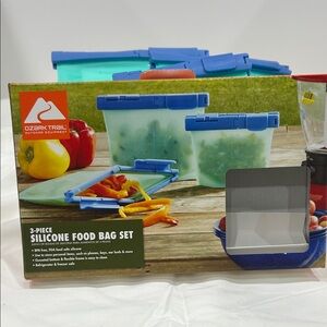Ozark Trail Silicone Food Bag Set - Blue and Green